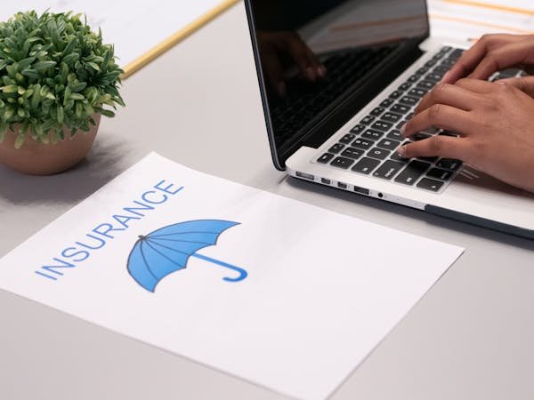 Assurance professionnelle : le guide indispensable pour choisir